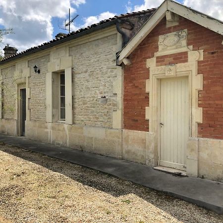 Chez Lysette Villa Mesnac Exterior photo